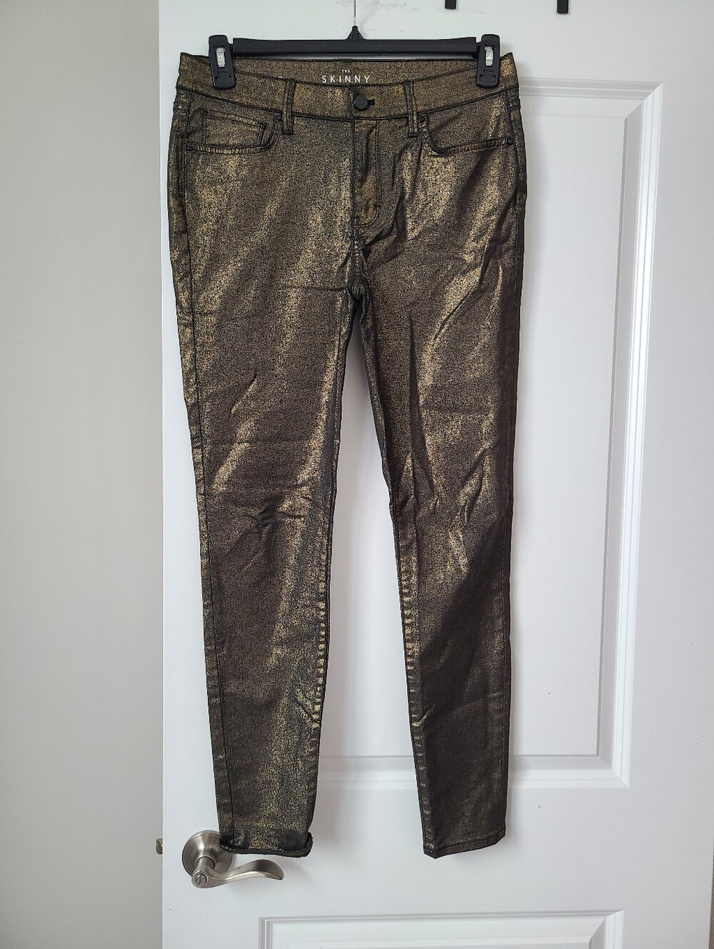 White House Black Market Gold Shimmer Mid Rise The Skinny Pants